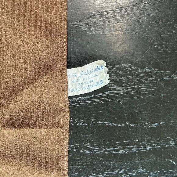 American Vintage Brown Square Scarf 20x20" - basics- neutral- small snag - Picture 4 of 4